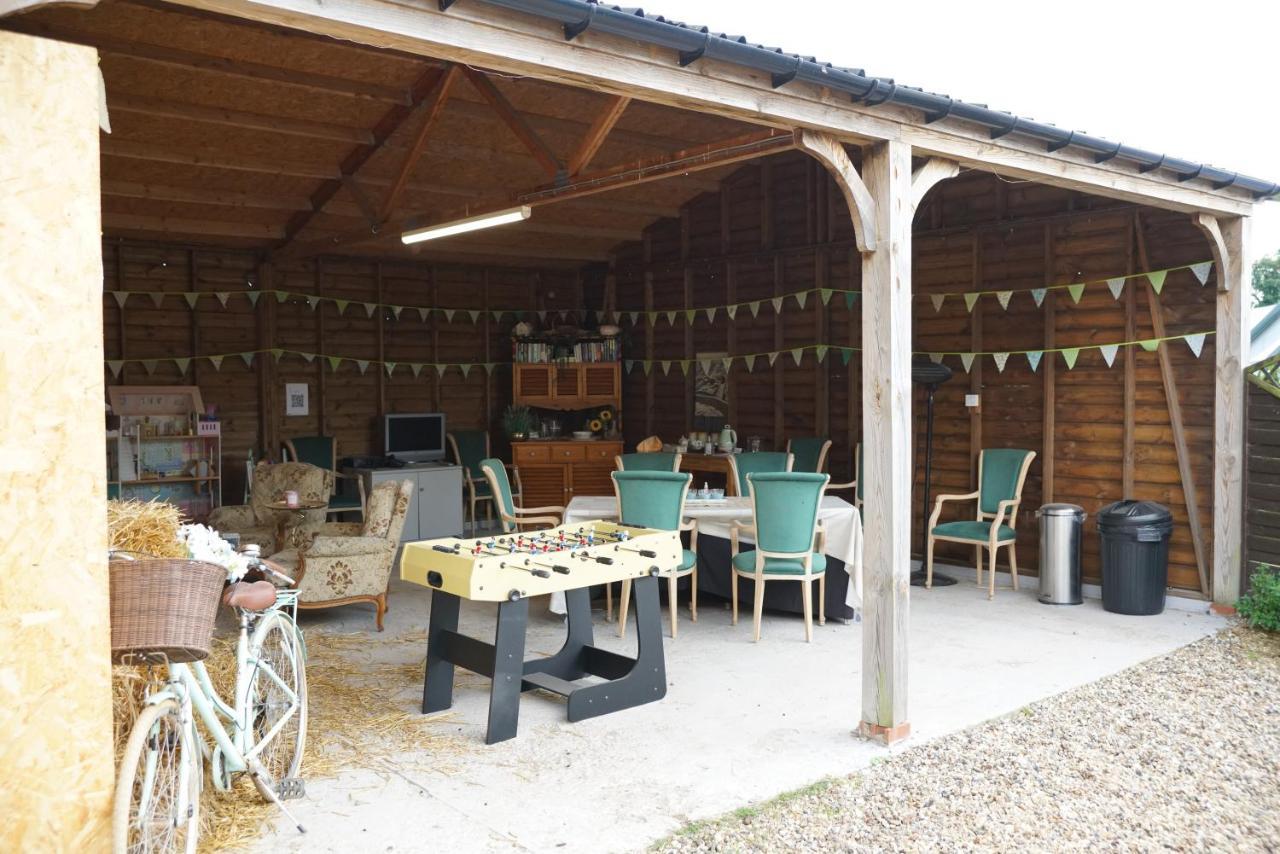 The Piggery Pod Hotel Sittingbourne Exterior photo
